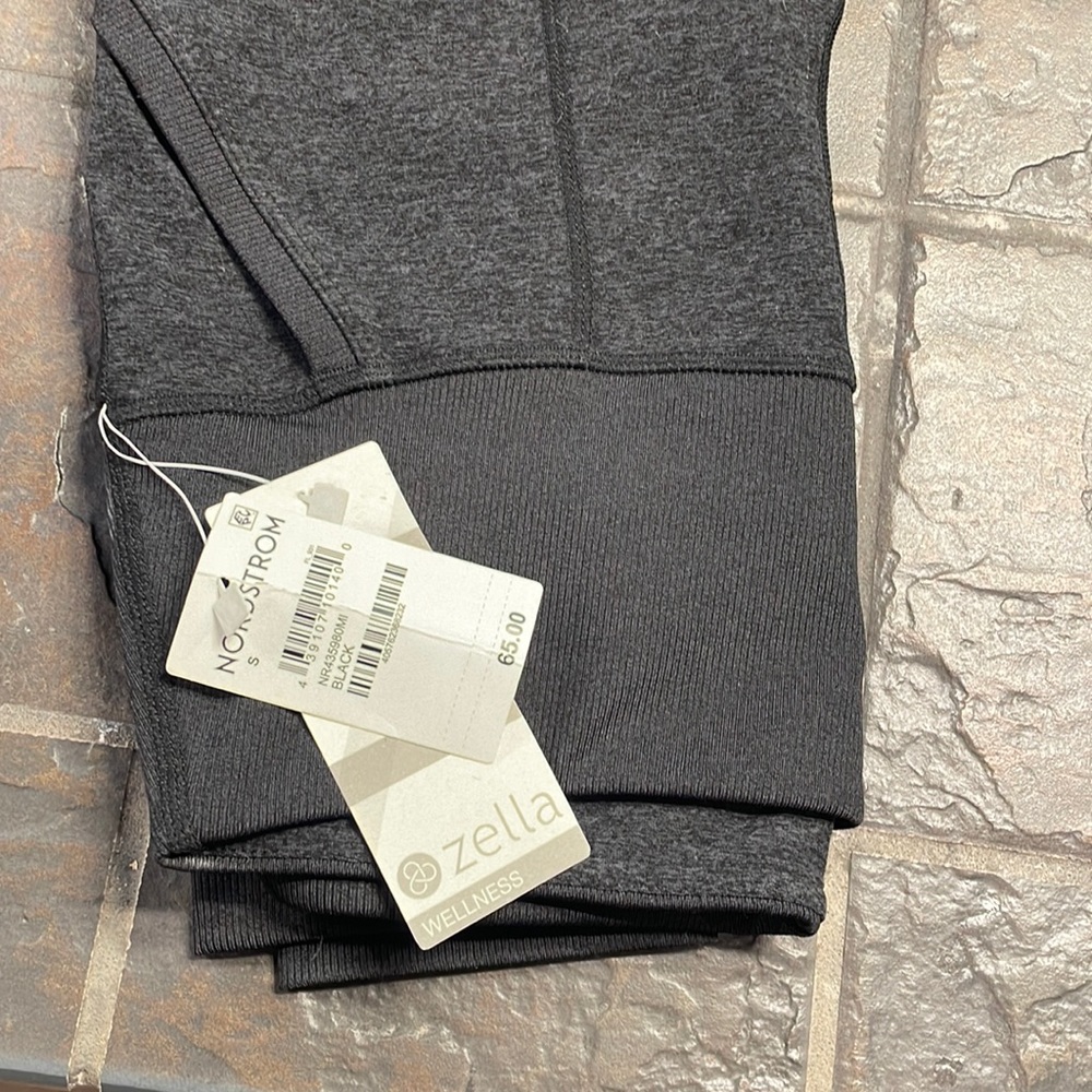 Zella leggings